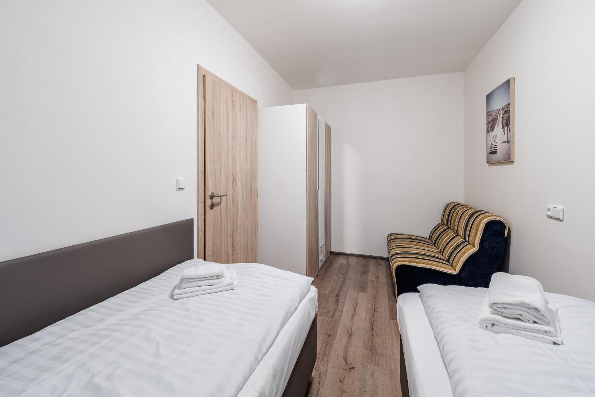 Private Luxury Apartments - Apartman G3 ฟริมบูร์ก ภายนอก รูปภาพ